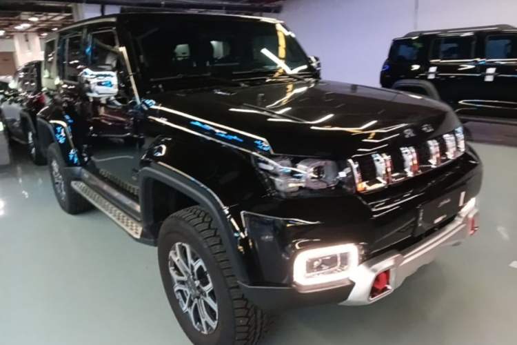 Used BAIC Off-Road BJ40 2024 2.0T Urban Hunter Honor Edition Front Right 45 Deg