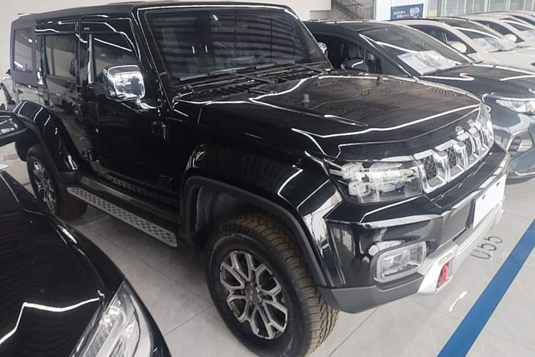 Used BAIC Off-Road BJ40 2024 2.0T Urban Hunter Honor Edition Front Right 45 Deg