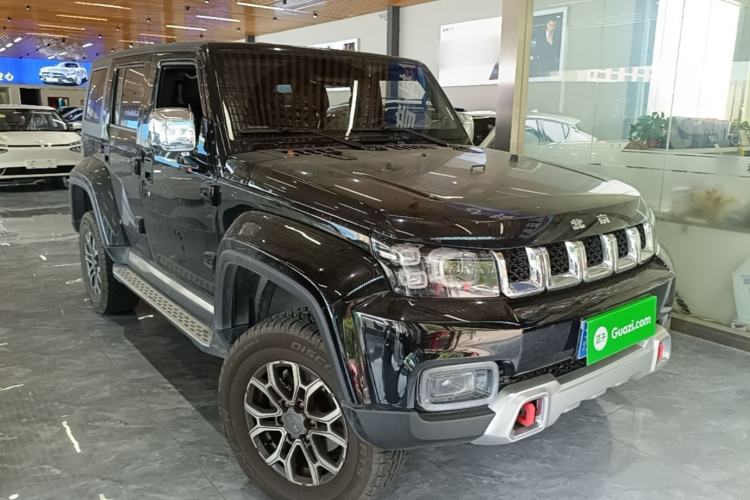 Used BAIC Off-Road BJ40 2024 2.0T Urban Hunter Honor Edition Front Right 45 Deg