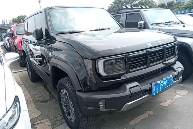 Used BAIC Off-Road BJ40 2024 2.0D All-New Blade Hero Crosser Front Right 45 Deg