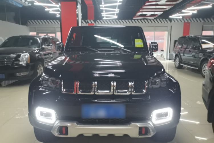Used BAIC Off-Road BJ40 2024 2.0T Tribute to the 2020 Glory Edition Front