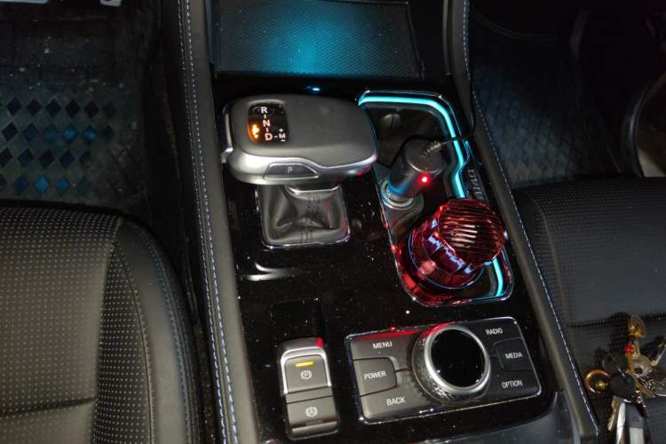 Used BAIC Off-Road BJ40 2024 2.0T Urban Hunter Honor Edition Gear Lever