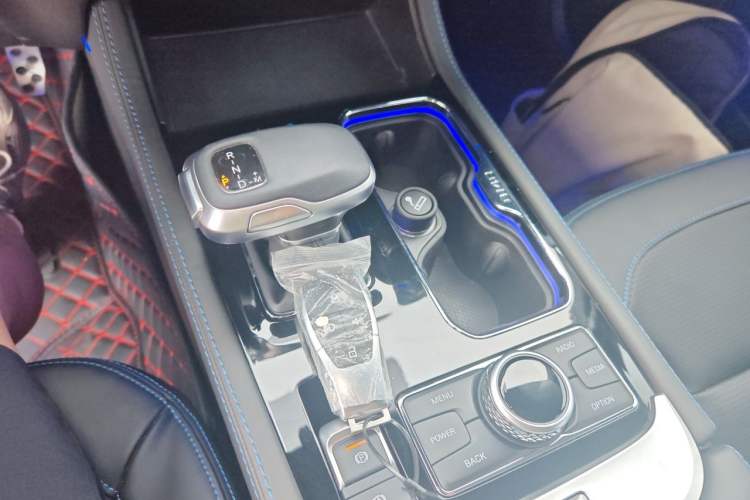 Used BAIC Off-Road BJ40 2024 2.0T Urban Hunter Honor Edition Gear Lever