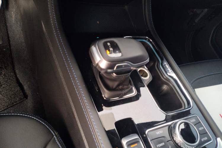 Used BAIC Off-Road BJ40 2024 2.0D Blade Hero Glory Edition Gear Lever