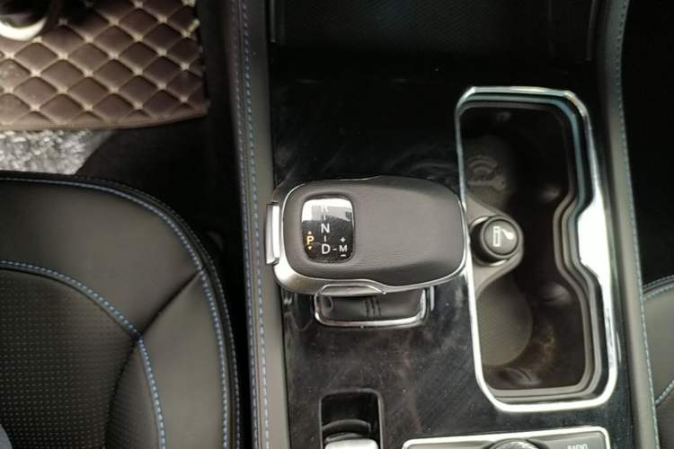 Used BAIC Off-Road BJ40 2024 2.0T Urban Hunter Honor Edition Gear Lever