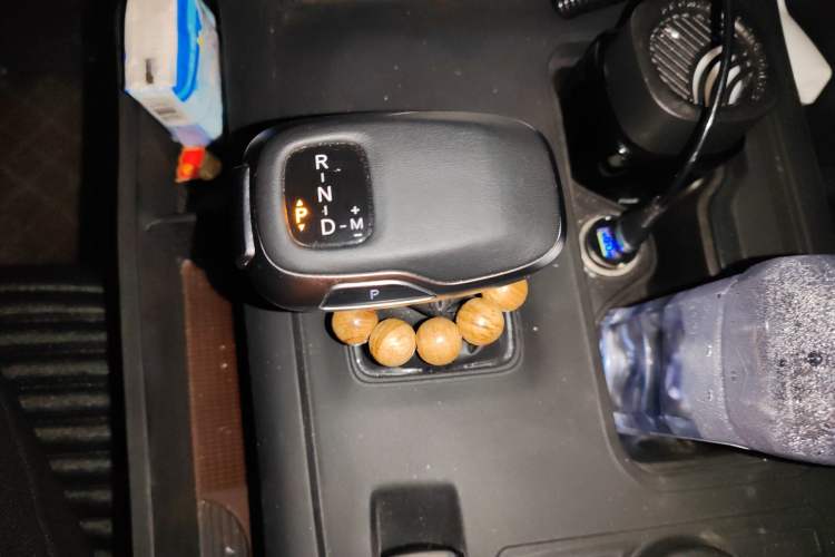 Used BAIC Off-Road BJ40 2024 2.0T Urban Hunter Honor Edition Gear Lever