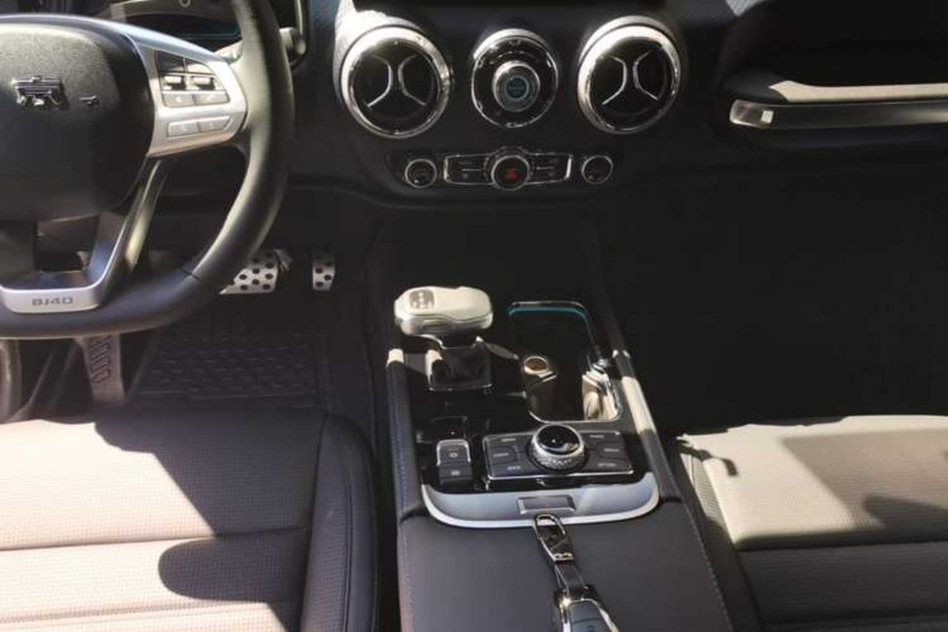 Used BAIC Off-Road BJ40 2024 2.0T Urban Hunter Honor Edition Gear Lever