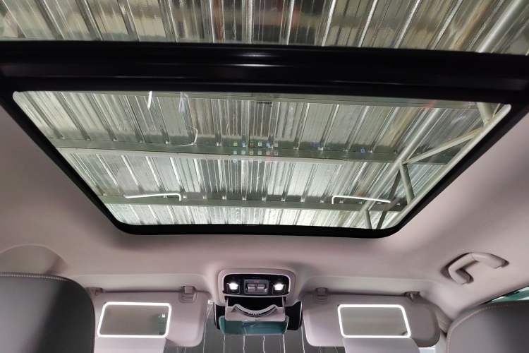 Used BAIC Off-Road BJ40 2024 2.0T All-New Urban Hunter Edition Chivalrous Style Headliner