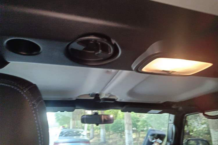 Used BAIC Off-Road BJ40 2024 2.0T Urban Hunter Honor Edition Headliner