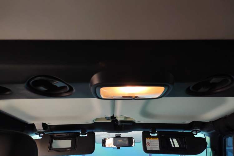 Used BAIC Off-Road BJ40 2024 2.0D Blade Hero Glory Edition Headliner