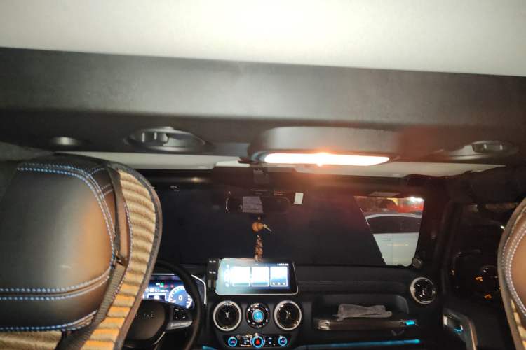 Used BAIC Off-Road BJ40 2024 2.0T Urban Hunter Honor Edition Headliner