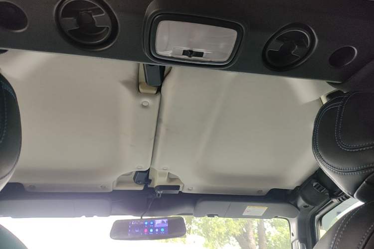Used BAIC Off-Road BJ40 2024 2.0D Blade Hero Glory Edition Headliner