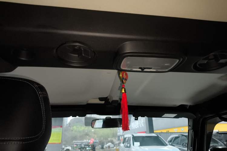 Used BAIC Off-Road BJ40 2024 2.0D Blade Hero Glory Edition Headliner