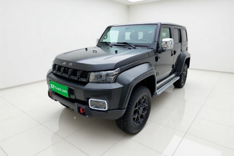 BAIC Off-Road BJ40 2024 2.0D Blade Hero Glory Edition