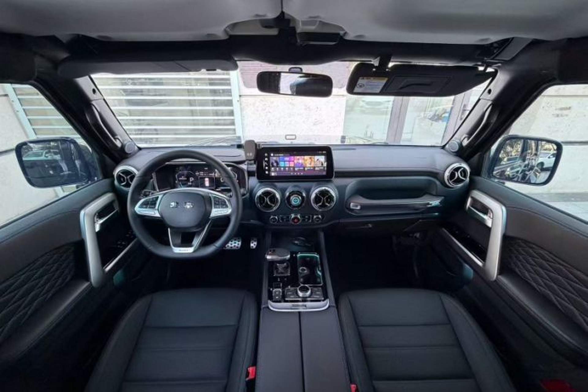 Used BAIC Off-Road BJ40 2024 2.0T Urban Hunter Honor Edition Interior 1