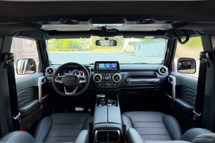 Used BAIC Off-Road BJ40 2024 2.0T Urban Hunter Honor Edition Interior 1