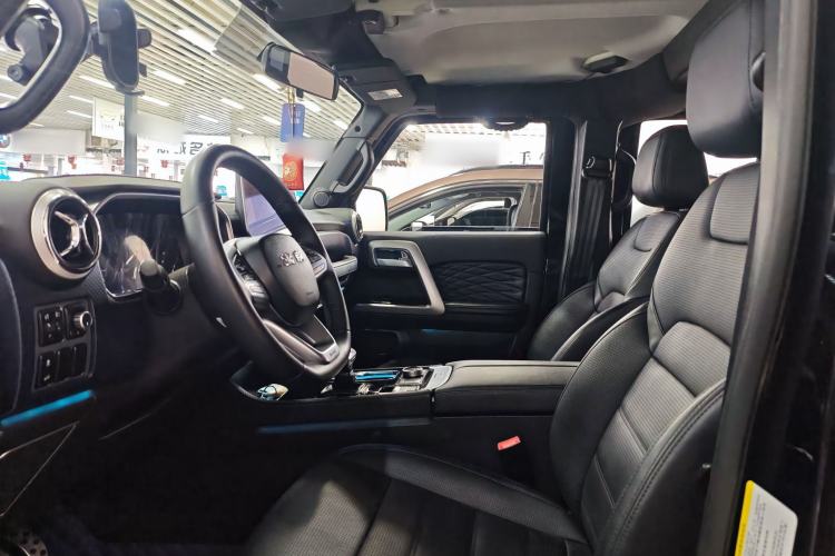 Used BAIC Off-Road BJ40 2024 2.0T Urban Hunter Honor Edition Interior 3