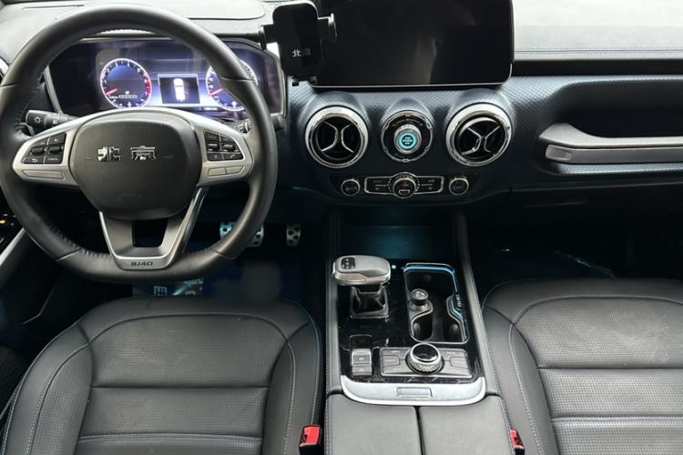 Used BAIC Off-Road BJ40 2024 2.0T Urban Hunter Honor Edition Interior 5