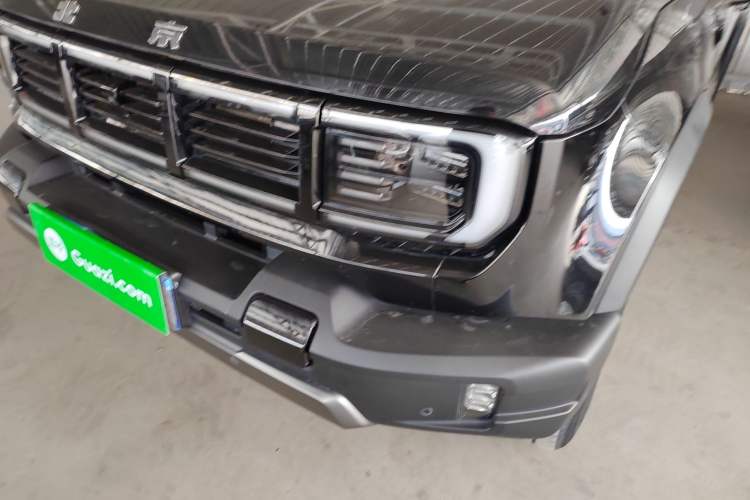 Used BAIC Off-Road BJ40 2024 2.0T All-New Urban Hunter Edition Chivalrous Style Left Front Headlight