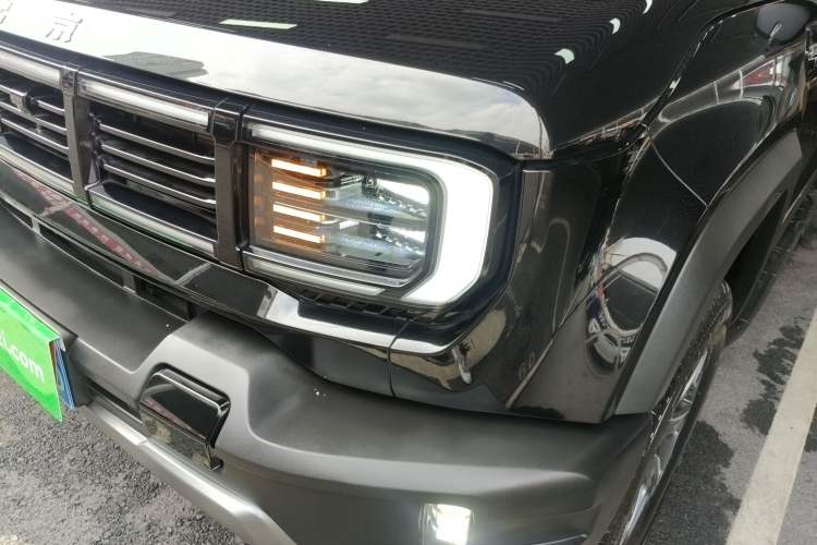 Used BAIC Off-Road BJ40 2024 2.0D All-New Blade Hero Crosser Left Front Headlight