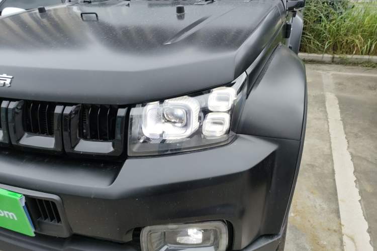 Used BAIC Off-Road BJ40 2024 2.0D Blade Hero Glory Edition Left Front Headlight