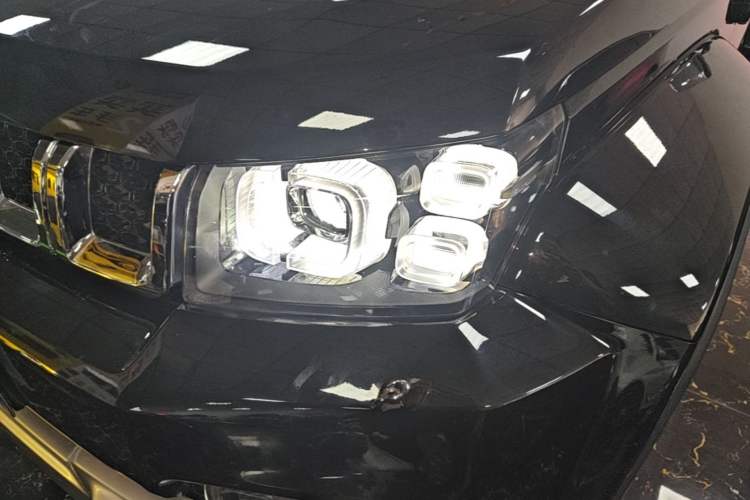 Used BAIC Off-Road BJ40 2024 2.0T Urban Hunter Honor Edition Left Front Headlight
