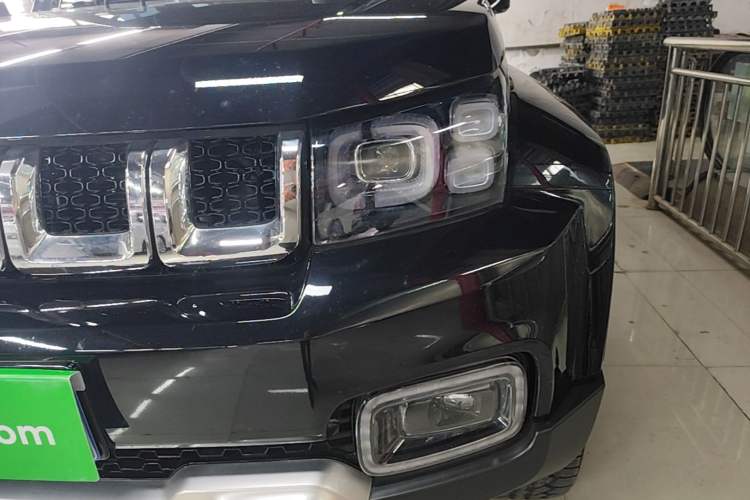 Used BAIC Off-Road BJ40 2024 2.0T Urban Hunter Honor Edition Left Front Headlight