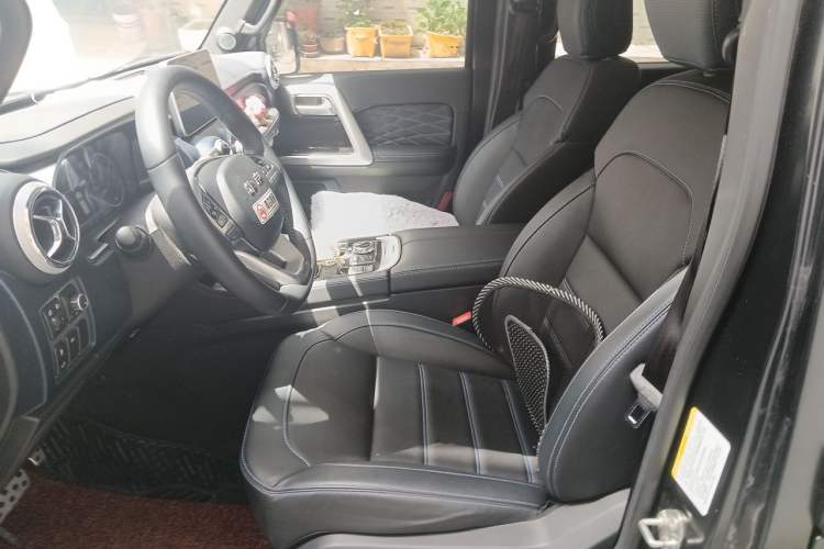 Used BAIC Off-Road BJ40 2024 2.0D Blade Hero Glory Edition Left Front Seat