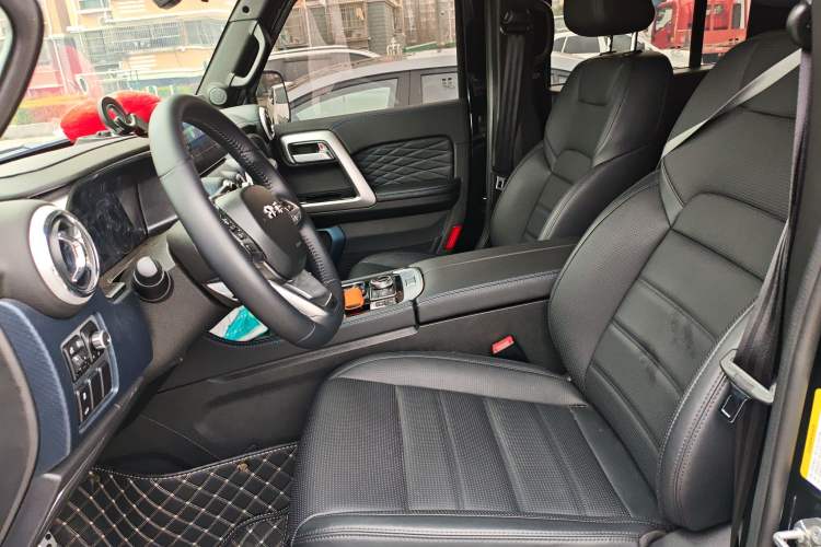 Used BAIC Off-Road BJ40 2024 2.0T Urban Hunter Honor Edition Left Front Seat