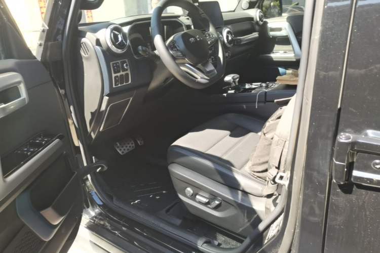 Used BAIC Off-Road BJ40 2024 2.0T Urban Hunter Honor Edition Left Front Seat