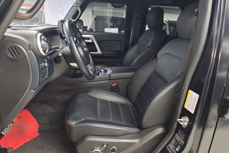 Used BAIC Off-Road BJ40 2024 2.0D Blade Hero Glory Edition Left Front Seat