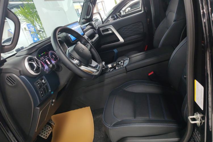Used BAIC Off-Road BJ40 2024 2.0T Urban Hunter Honor Edition Left Front Seat