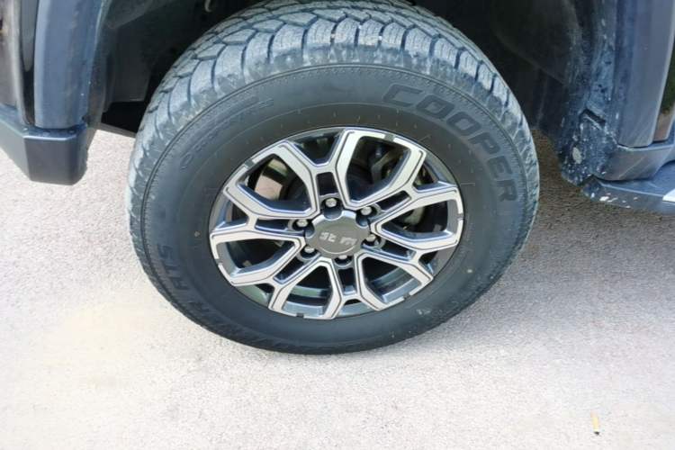Used BAIC Off-Road BJ40 2024 2.0T Urban Hunter Honor Edition Left Front Wheel Hub