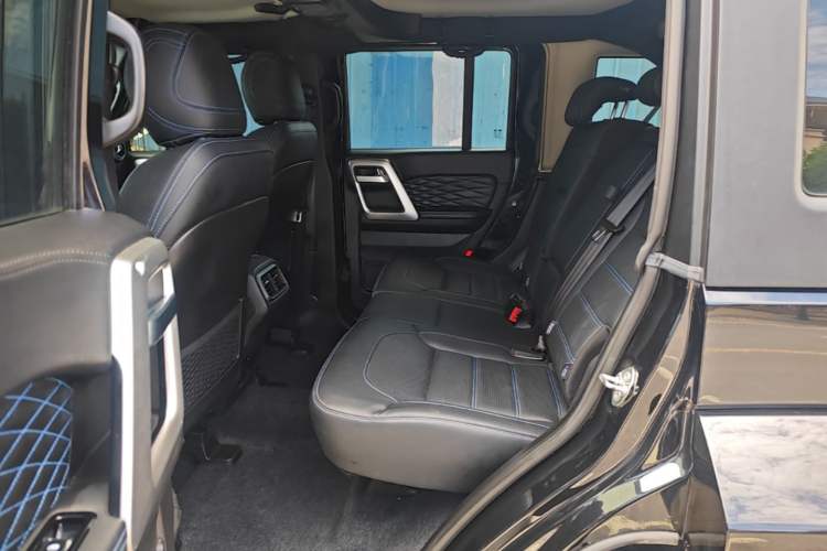 Used BAIC Off-Road BJ40 2024 2.0T Urban Hunter Honor Edition Left Rear Seat
