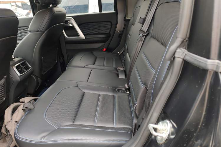 Used BAIC Off-Road BJ40 2024 2.0D Blade Hero Glory Edition Left Rear Seat