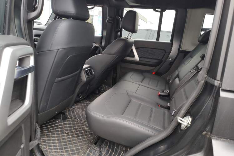 Used BAIC Off-Road BJ40 2024 2.0D Blade Hero Glory Edition Left Rear Seat