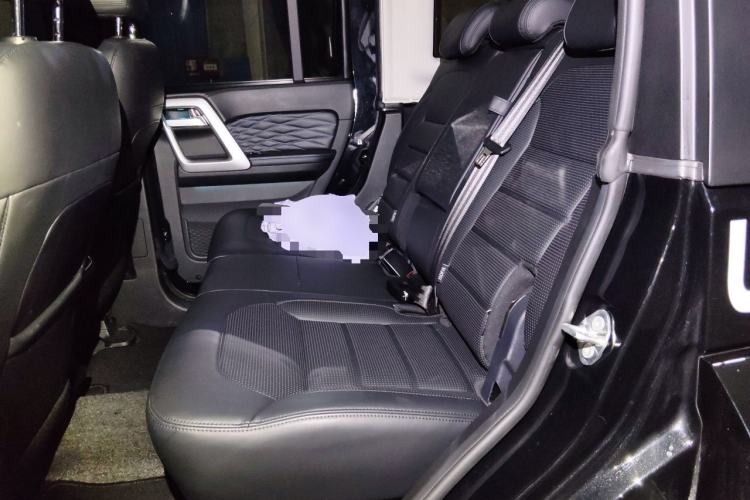 Used BAIC Off-Road BJ40 2024 2.0T Urban Hunter Honor Edition Left Rear Seat