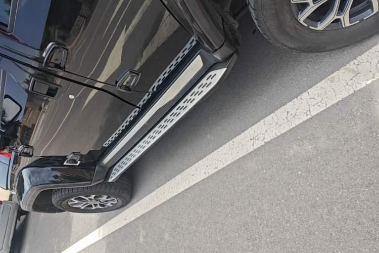 Used BAIC Off-Road BJ40 2024 2.0T Urban Hunter Honor Edition Left Side Sill