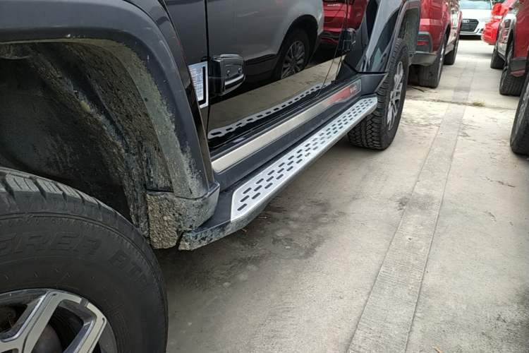 Used BAIC Off-Road BJ40 2024 2.0T Urban Hunter Honor Edition Left Side Sill