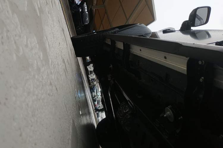 Used BAIC Off-Road BJ40 2024 2.0D Blade Hero Glory Edition Left Side Sill