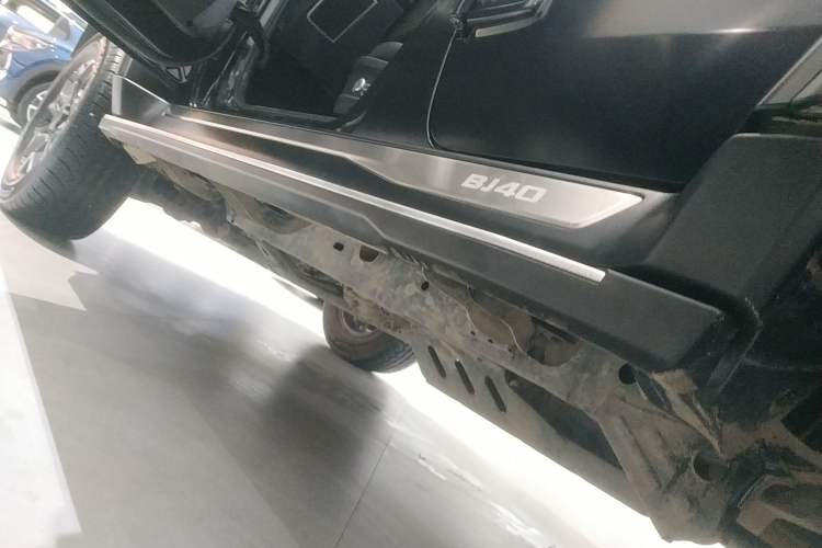 Used BAIC Off-Road BJ40 2024 2.0D Blade Hero Glory Edition Left Side Sill