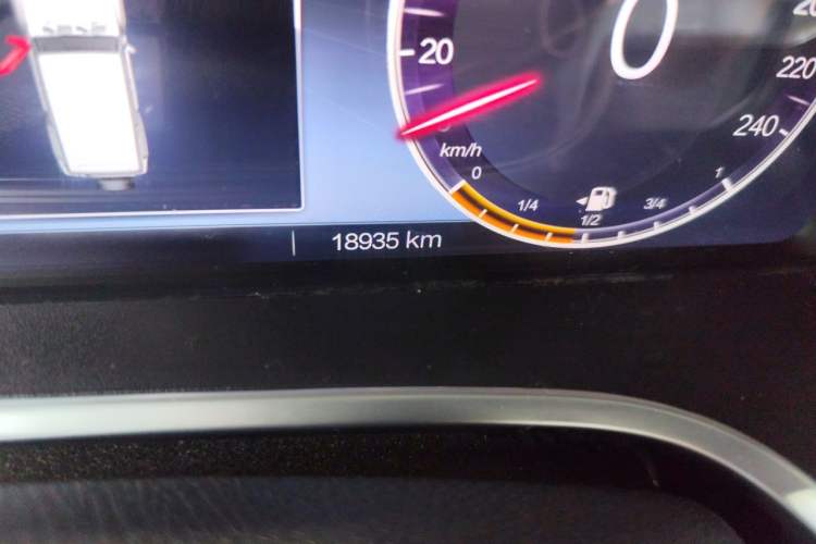 Used BAIC Off-Road BJ40 2024 2.0T Urban Hunter Honor Edition Odometer Close Up