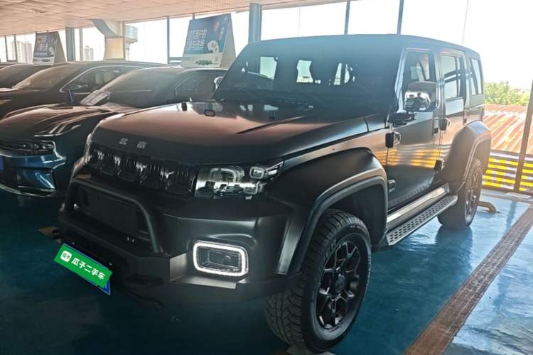 BAIC Off-Road BJ40 2024 2.0D Blade Hero Glory Edition