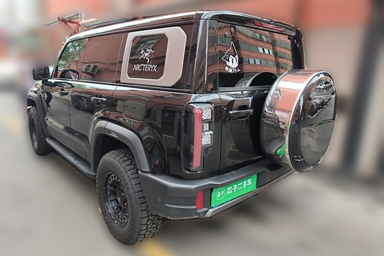 Used BAIC Off-Road BJ40 2024 2.0T All-New Urban Hunter Edition Chivalrous Style Rear Left 45 Deg