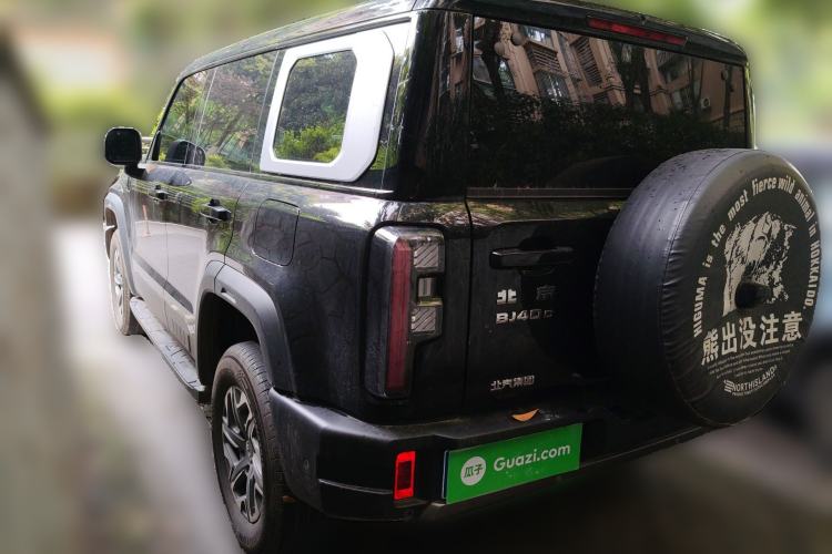 Used BAIC Off-Road BJ40 2024 2.0T All-New Urban Hunter Edition Chivalrous Style Rear Left 45 Deg