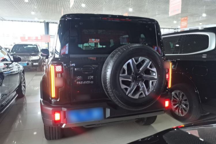 Used BAIC Off-Road BJ40 2024 2.0T All-New Urban Hunter Edition Chivalrous Style Rear