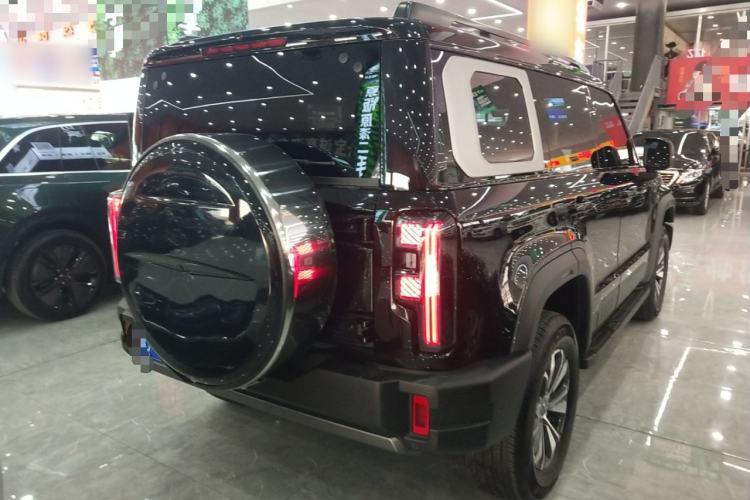 Used BAIC Off-Road BJ40 2024 2.0T All-New Urban Hunter Edition Ultimate Version Rear Right 45 Deg