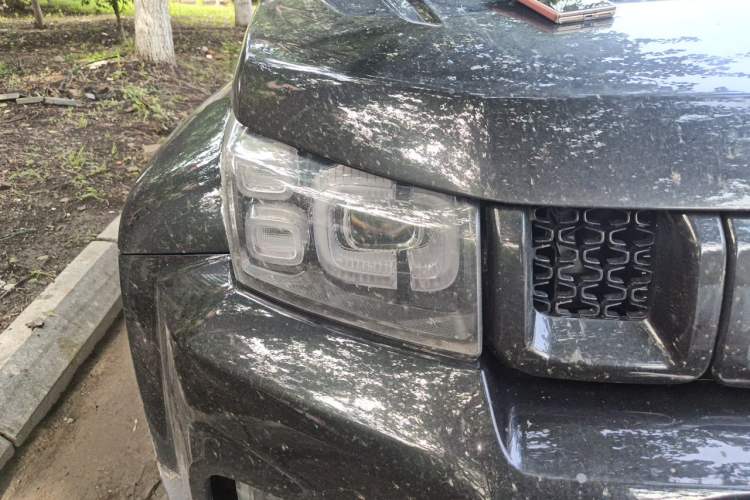 Used BAIC Off-Road BJ40 2024 2.0T Urban Hunter Honor Edition Right Front Headlight