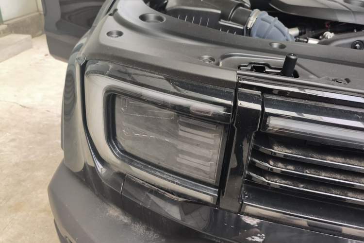 Used BAIC Off-Road BJ40 2024 2.0T All-New Blade Hero Edition Climber Right Front Headlight