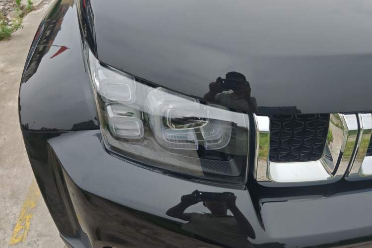 Used BAIC Off-Road BJ40 2024 2.0T Urban Hunter Honor Edition Right Front Headlight